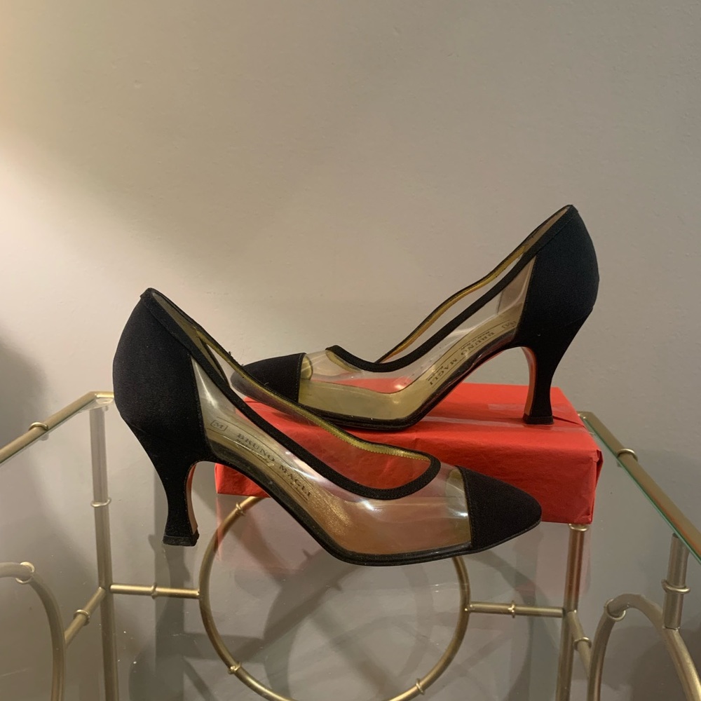 Vintage Bruno Magli black and clear sz 6 heels